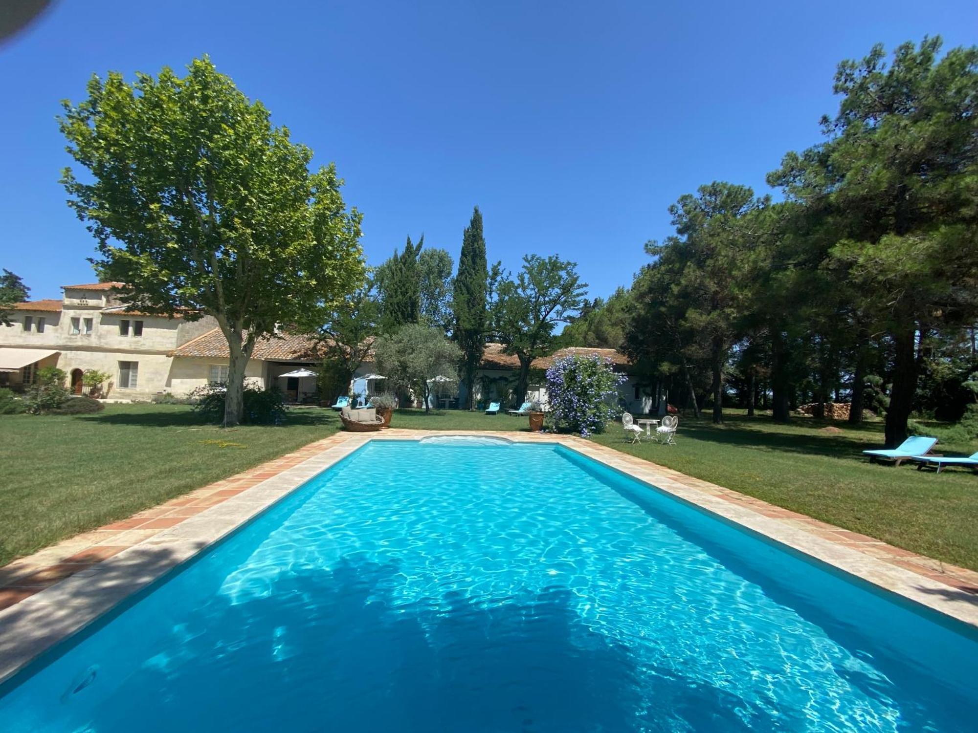 Mas Antonine Cigalle Arles Exterior foto
